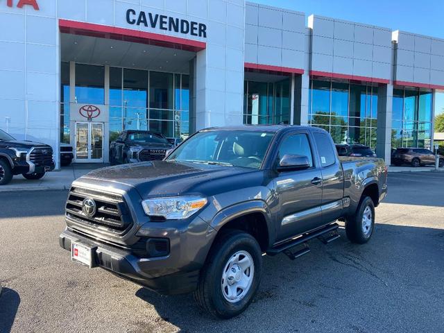 2022 toyota tacoma sr