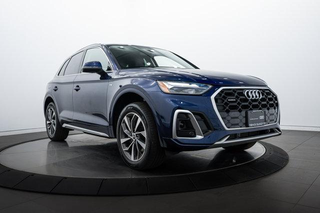 2022 audi q5 45 s line premium