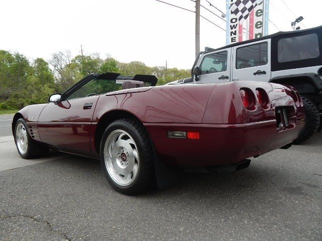 1993 chevrolet corvette 2dr convertible 17507 miles ruby red convertible 8 cylin
