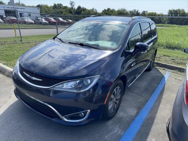 2019 chrysler pacifica touring-l plus