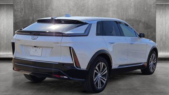 2024 Cadillac Lyriq