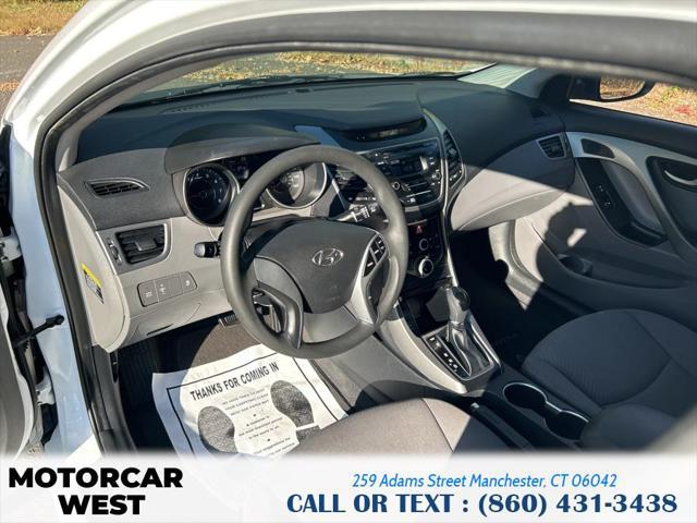 2016 hyundai elantra se