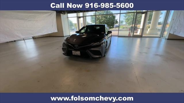 2021 toyota camry se