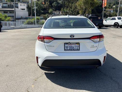 2023 toyota corolla hybrid