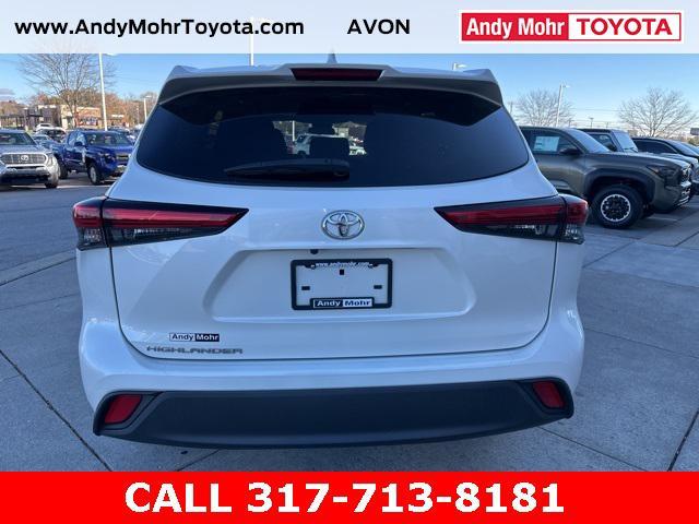 2021 toyota highlander l
