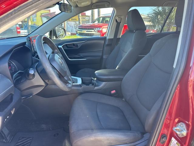 2020 toyota rav4 le