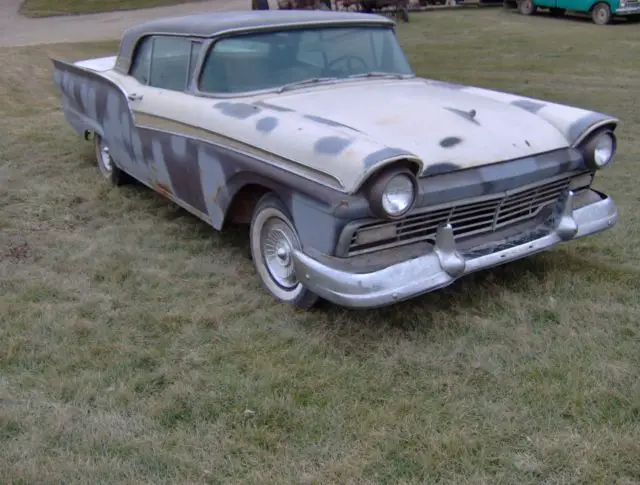 1957 57 ford fairlane 500 skyliner retractable barn find solid project car