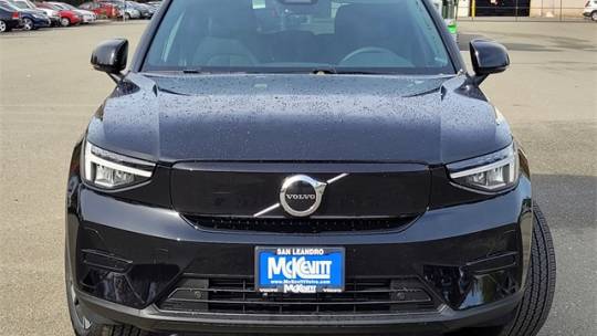 2024 Volvo XC40