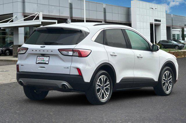 2020 ford escape sel