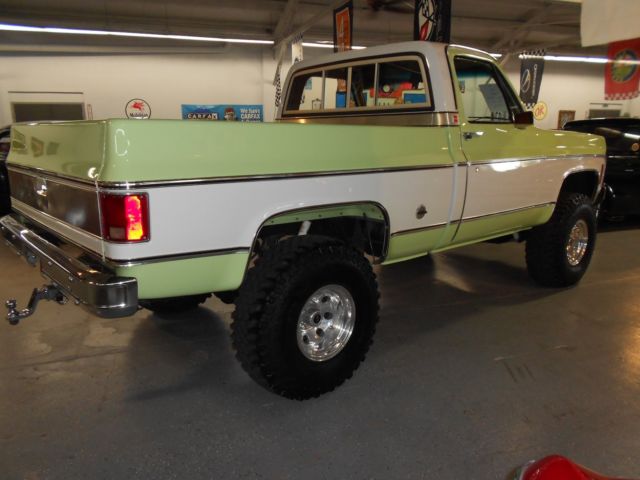 restored siera classic 50,900 miles 454 4x4