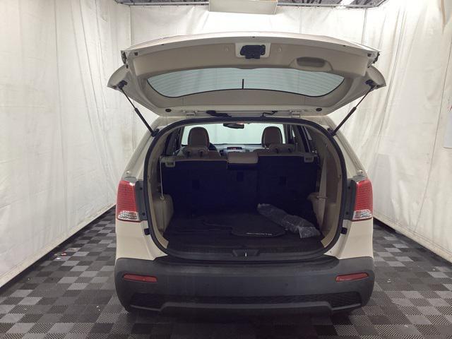 2011 kia sorento lx