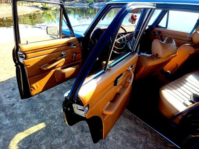 1970 mercedes-benz 220 d automatic green rwd automatic
