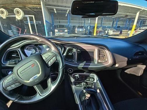 2020 dodge challenger