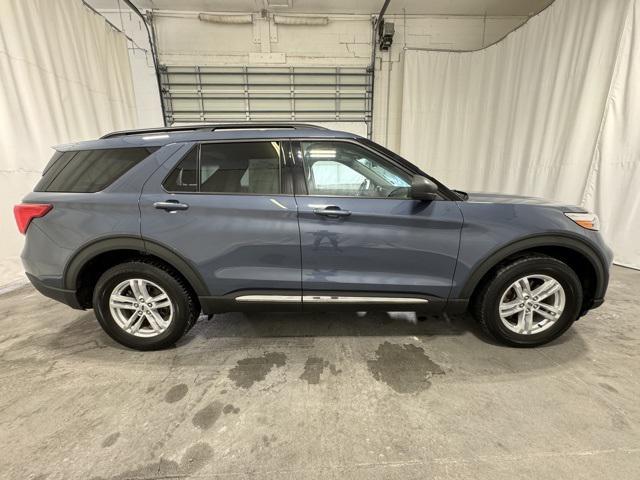 2021 ford explorer xlt