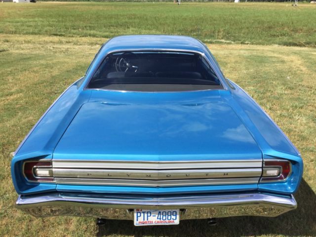1968 plymouth roadrunner satellite factory big block 4-speed