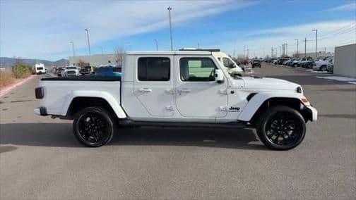 2021 jeep gladiator overland in santa fe, new mexico