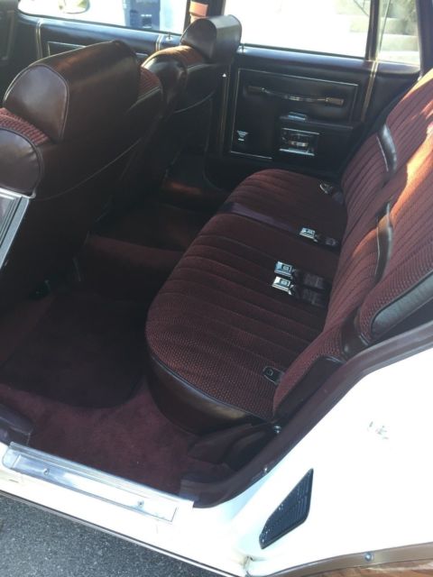 like new 1988 oldsmobile custom cruiser station wagon