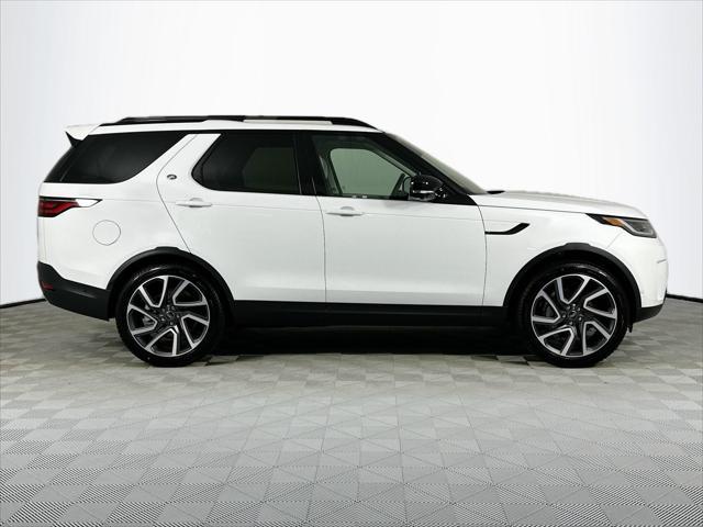 2024 land rover discovery p300 s