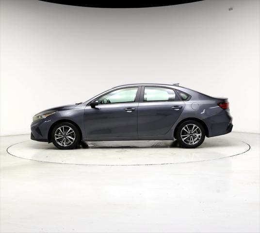 2022 kia forte lxs