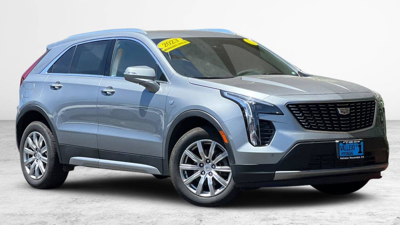2023 cadillac xt4 premium luxury