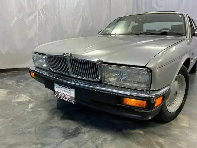 1990 jaguar xj sovereign 102844 miles talisman silver metallic sedan 4.0l straig