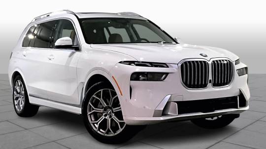2023 BMW X7