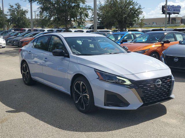 2025 nissan altima sr fwd