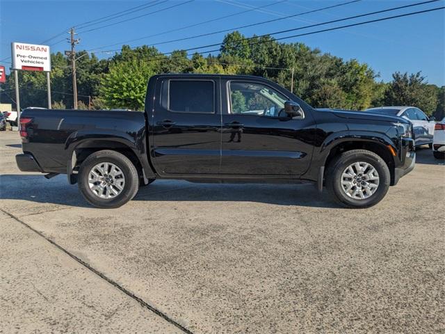 2023 nissan frontier sv
