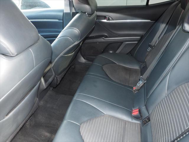 2019 toyota camry se
