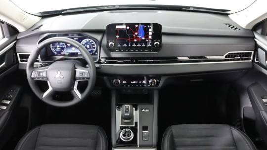 2023 Mitsubishi Outlander