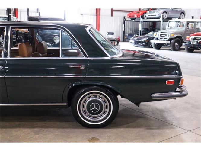 1972 mercedes-benz 280sel in kentwood, michigan
