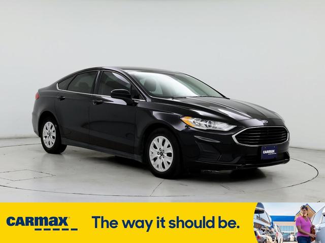 2020 ford fusion s
