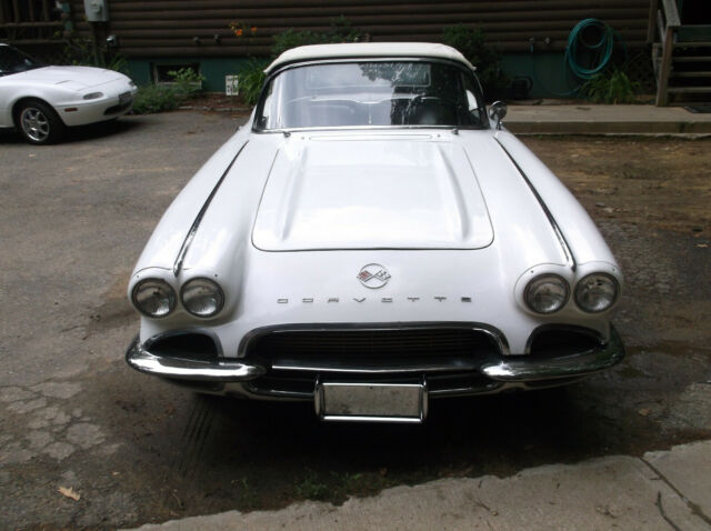 1962 corvette convertible nice driver