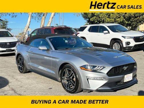 2022 ford mustang