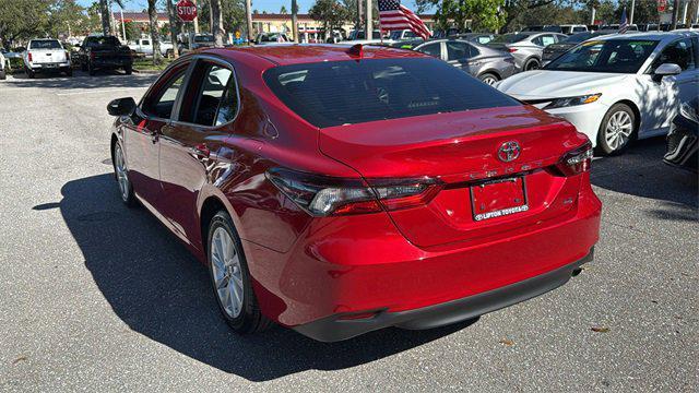 2024 toyota camry le