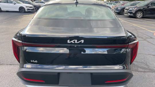 2025 Kia K4