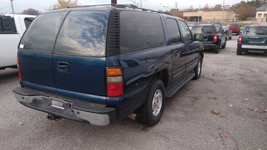 2004 Chevrolet Suburban