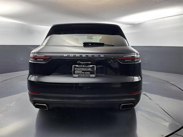 2022 porsche cayenne