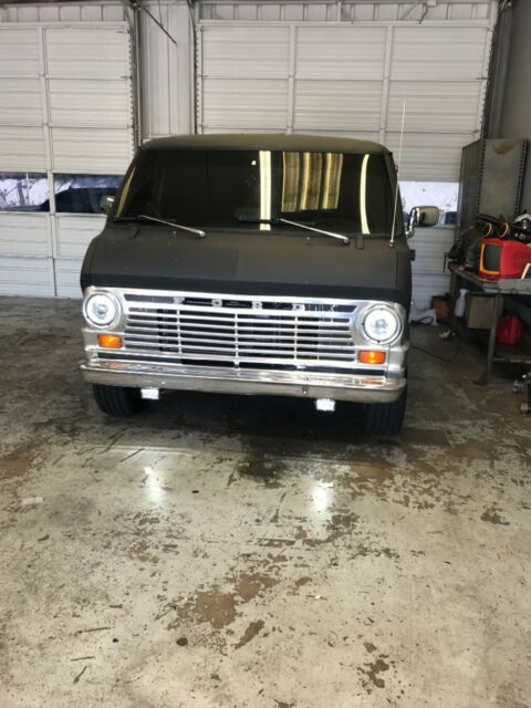 1969 ford e100 van