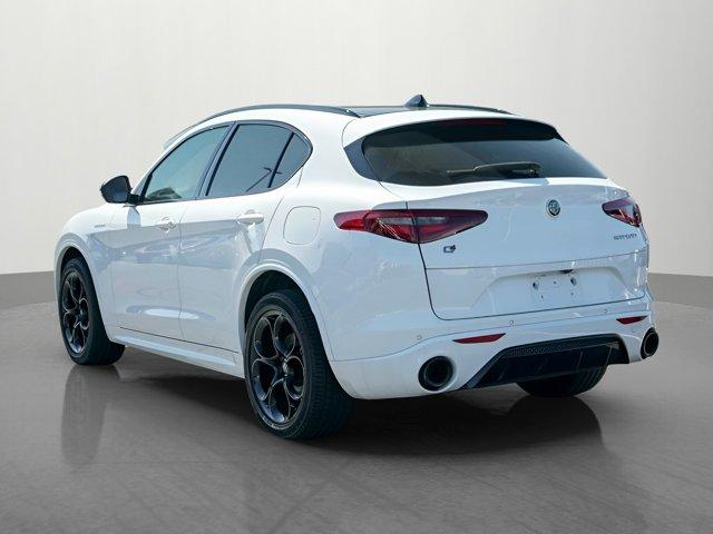 2022 alfa romeo stelvio veloce