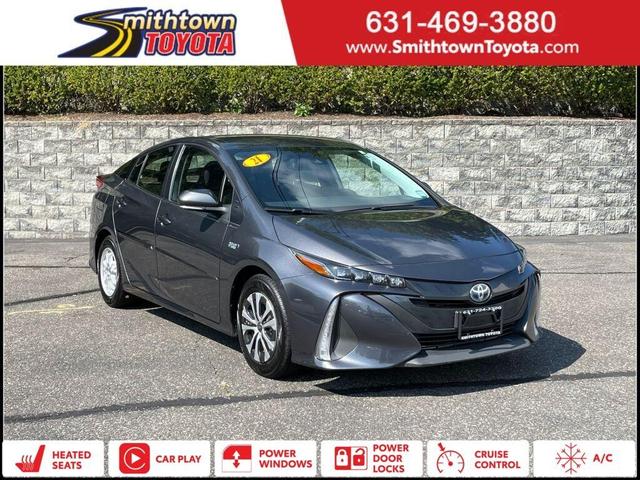 2021 toyota prius prime