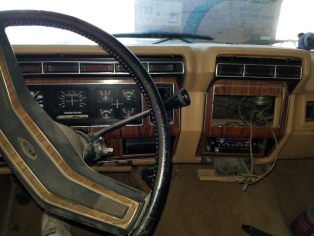 1983 ford bronco xlt 4x4 33" tires clean carfax rare copper paint