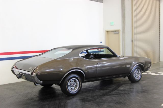 1969 oldsmobile 442 - numbers matching, protect-o-plate, california car