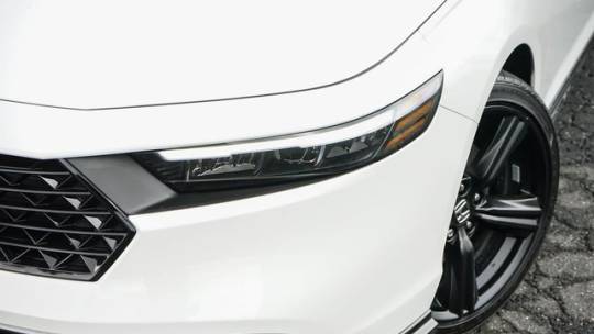 2024 Honda Accord hybrid sport-l