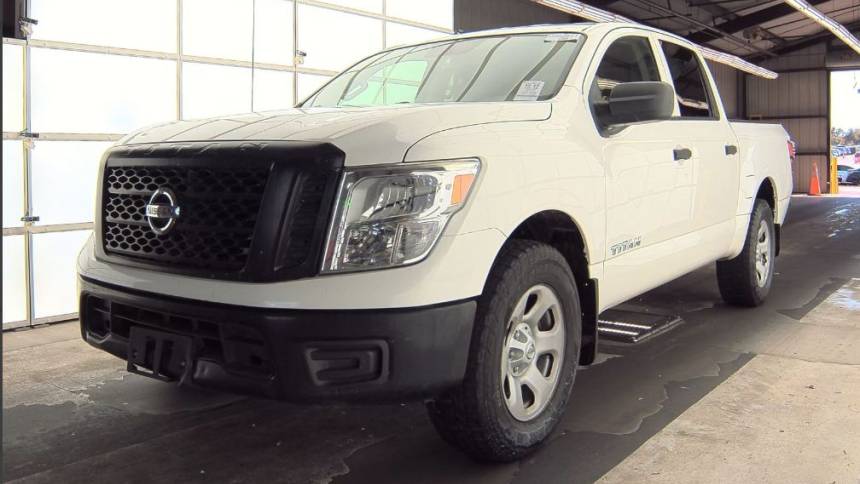2017 nissan titan s