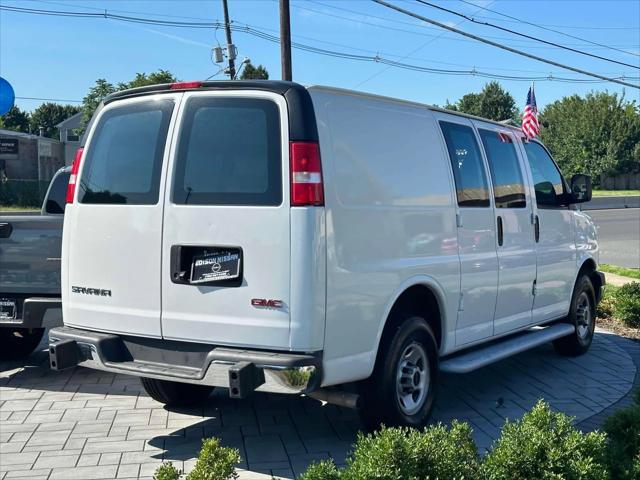 2022 gmc savana 2500 work van