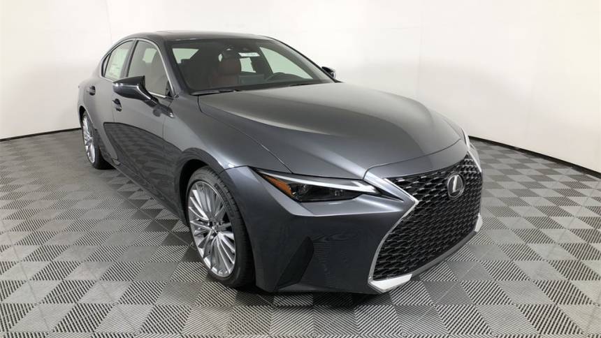 2022 lexus is 300 base