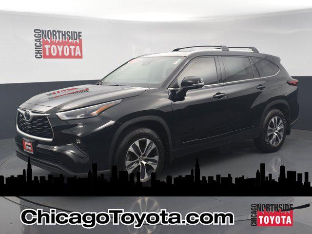 2022 toyota highlander xle