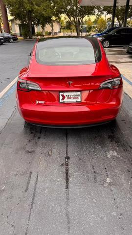2022 tesla model 3 standard range