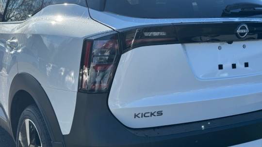 2025 Nissan Kicks